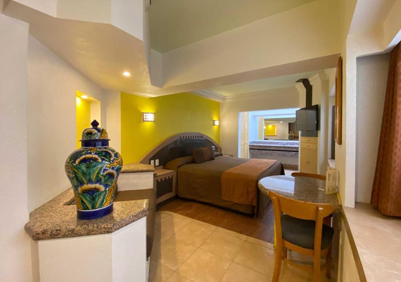 Hotel Villa De Madrid Мехико Экстерьер фото