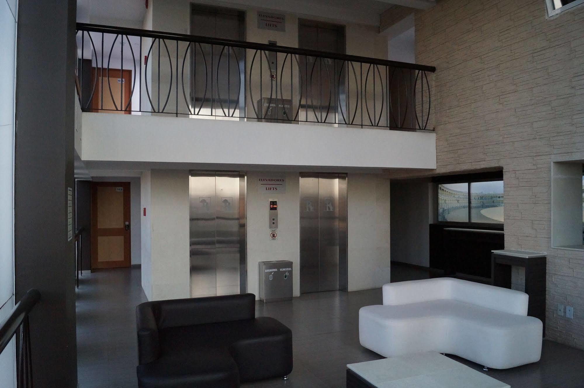 Hotel Villa De Madrid Мехико Экстерьер фото