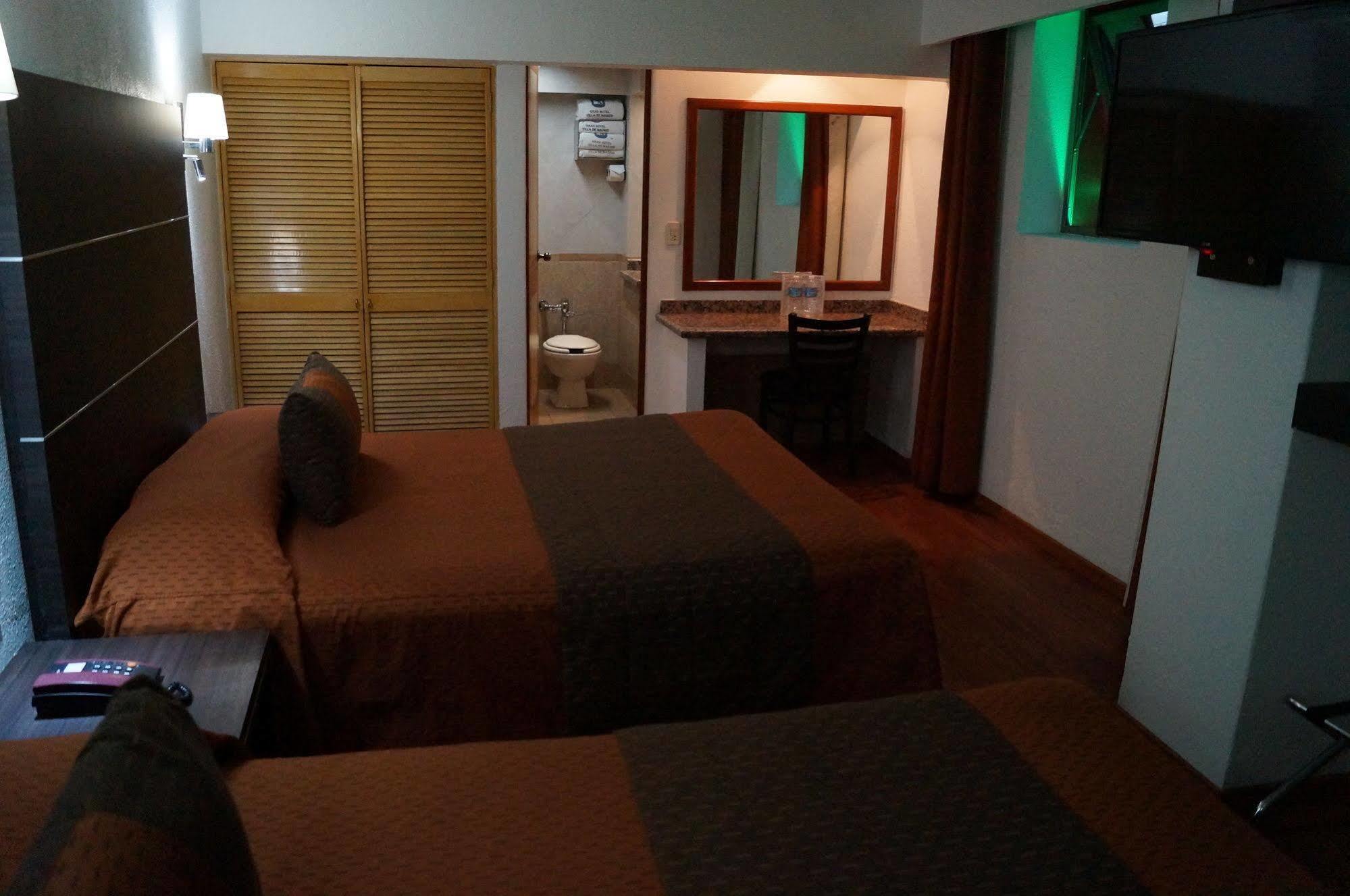 Hotel Villa De Madrid Мехико Экстерьер фото